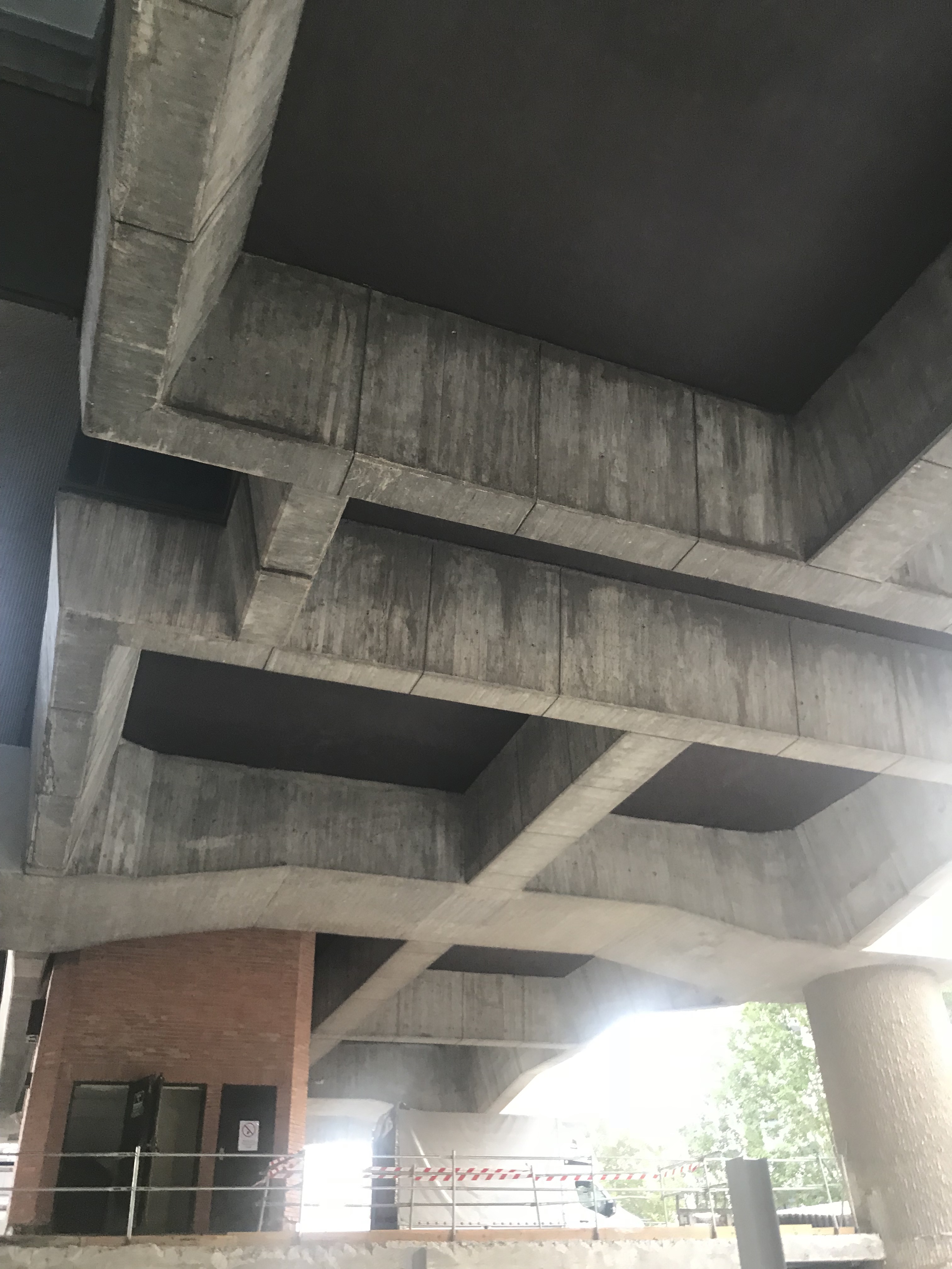 Rehabilitación Edificio Los Cubos